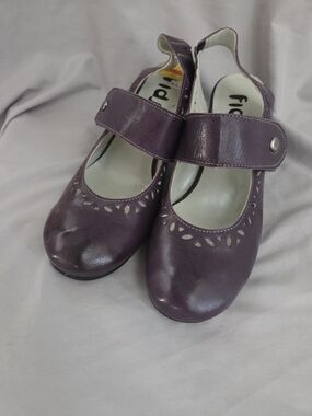 Fidji Slingback Mary Jane in Plum